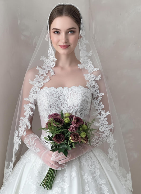 Custom Wedding Veil with Name, Personalized Embroidered Bridal Veil, Minimalist Tulle Veil