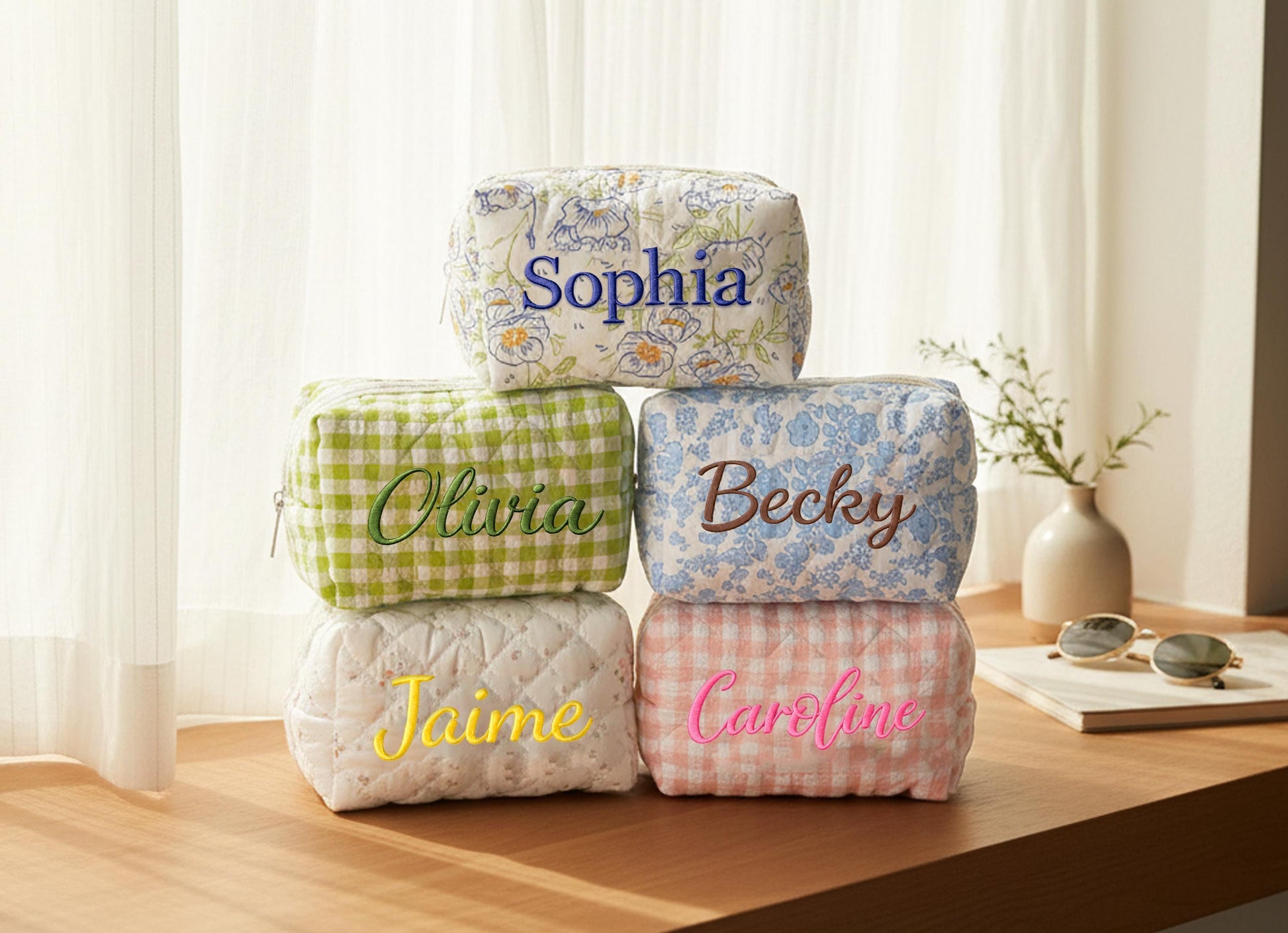 Custom Embroidered Makeup Bag, Personalized Floral Cosmetic Pouch, Travel Toiletry Bag, Bridesmaid Gift