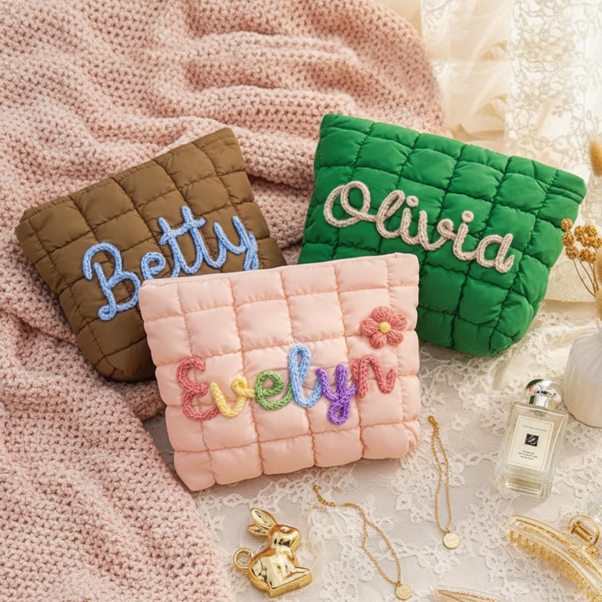 Personalized Name Puffer Makeup Bag, Custom Quilted Cosmetic Pouch, Bridesmaid Gift, Travel Toiletry Bag, Gift for Her